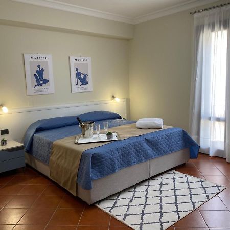 Scala Dei Turchi Palace Suites Реальмонте Екстер'єр фото