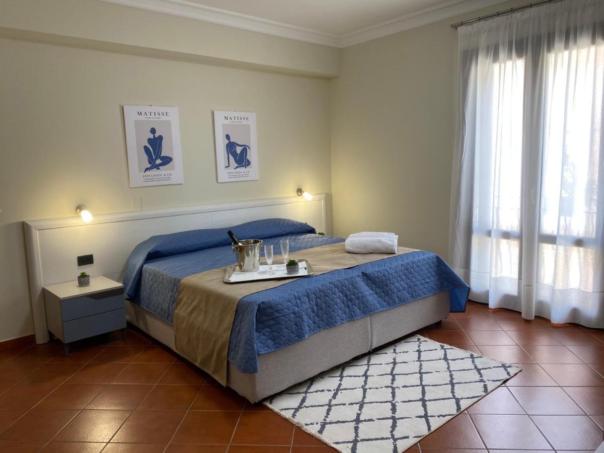 Scala Dei Turchi Palace Suites Реальмонте Екстер'єр фото