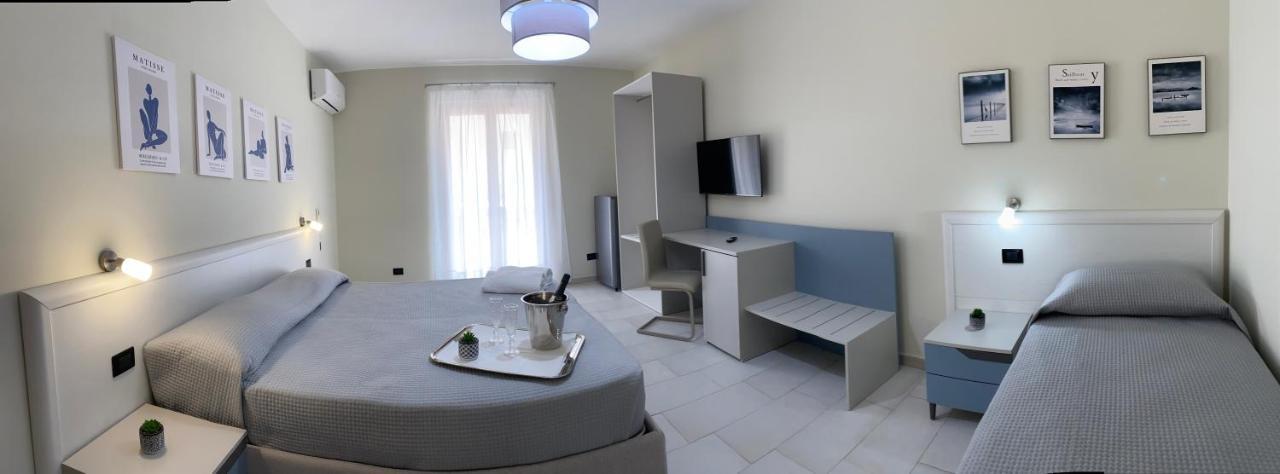 Scala Dei Turchi Palace Suites Реальмонте Екстер'єр фото