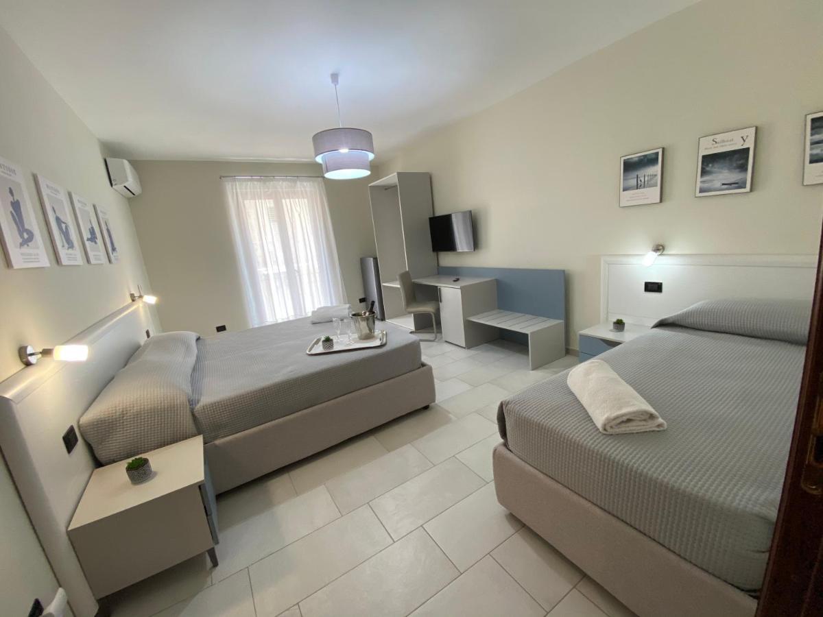 Scala Dei Turchi Palace Suites Реальмонте Екстер'єр фото